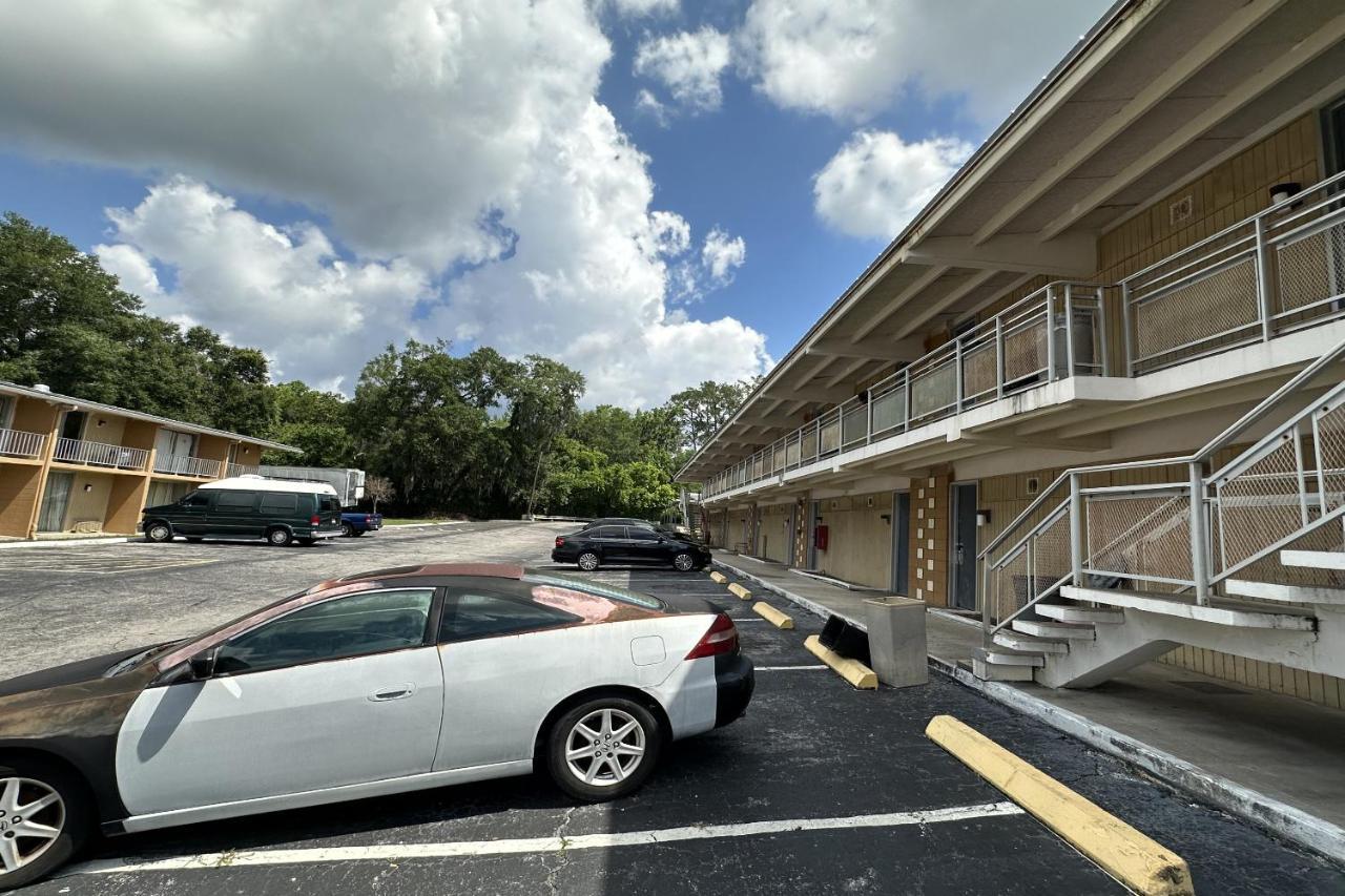 Kampus Inn Gainesville - University Area Hotel 외부 사진